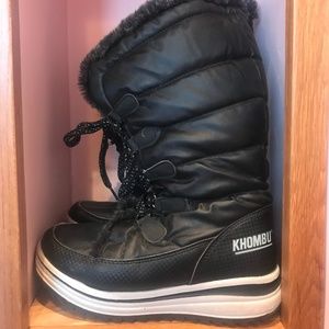 Sporty Super Warm Fur Lined Snow Boots women’s 6 (kids size 4)